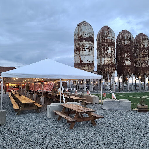 Kulshan Trackside Beer Garden